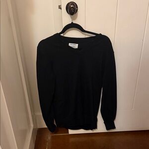 Old Navy Black V-Neck Pullover Sweater